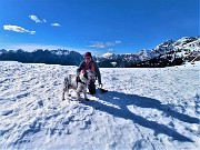 Dai Piani al Monte Avaro neve, sole, ventooo ! 4febb23 - FOTOGALLERY